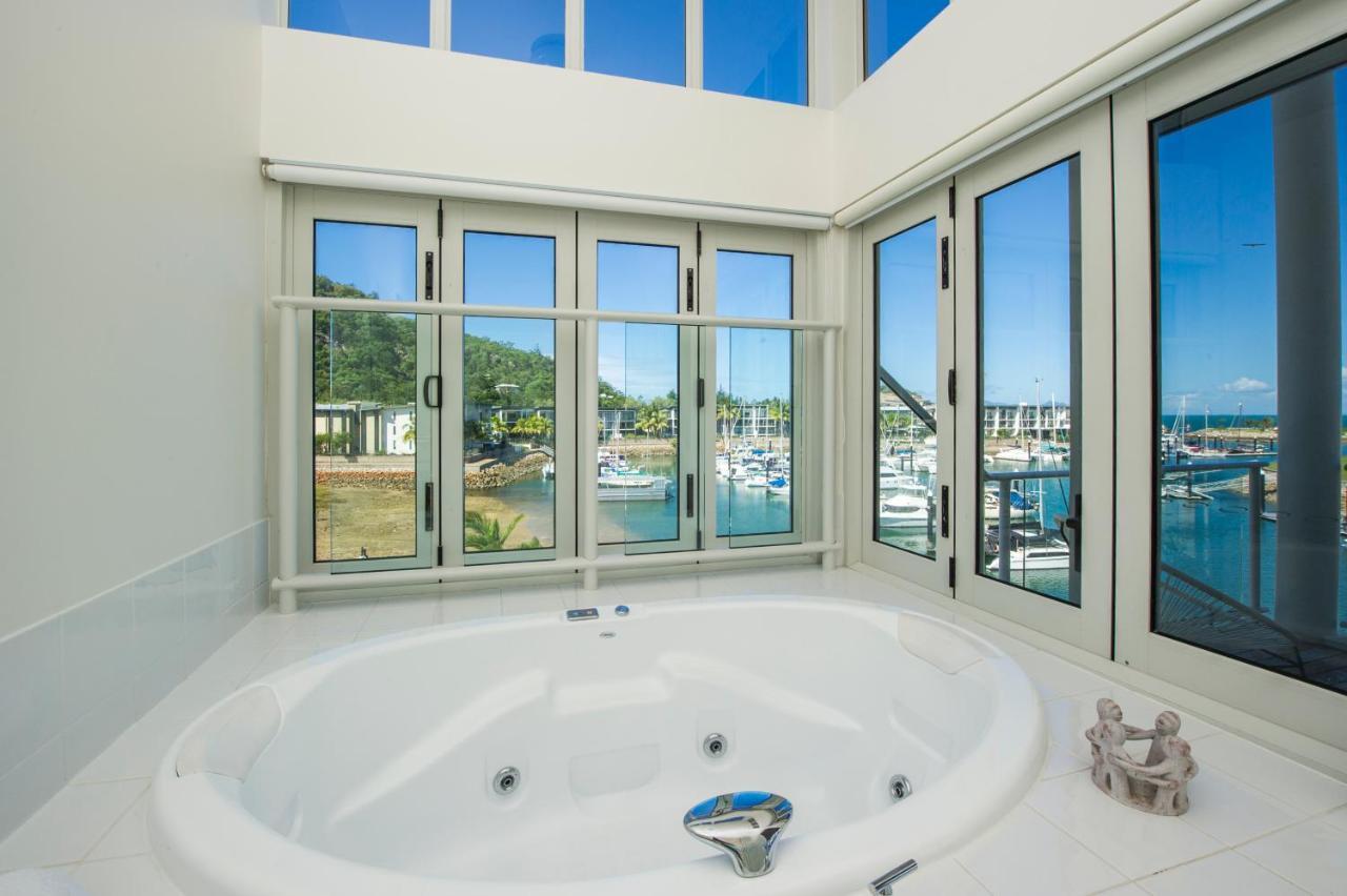 Beachside Magnetic Harbour Apartments Nelly Bay Exterior foto