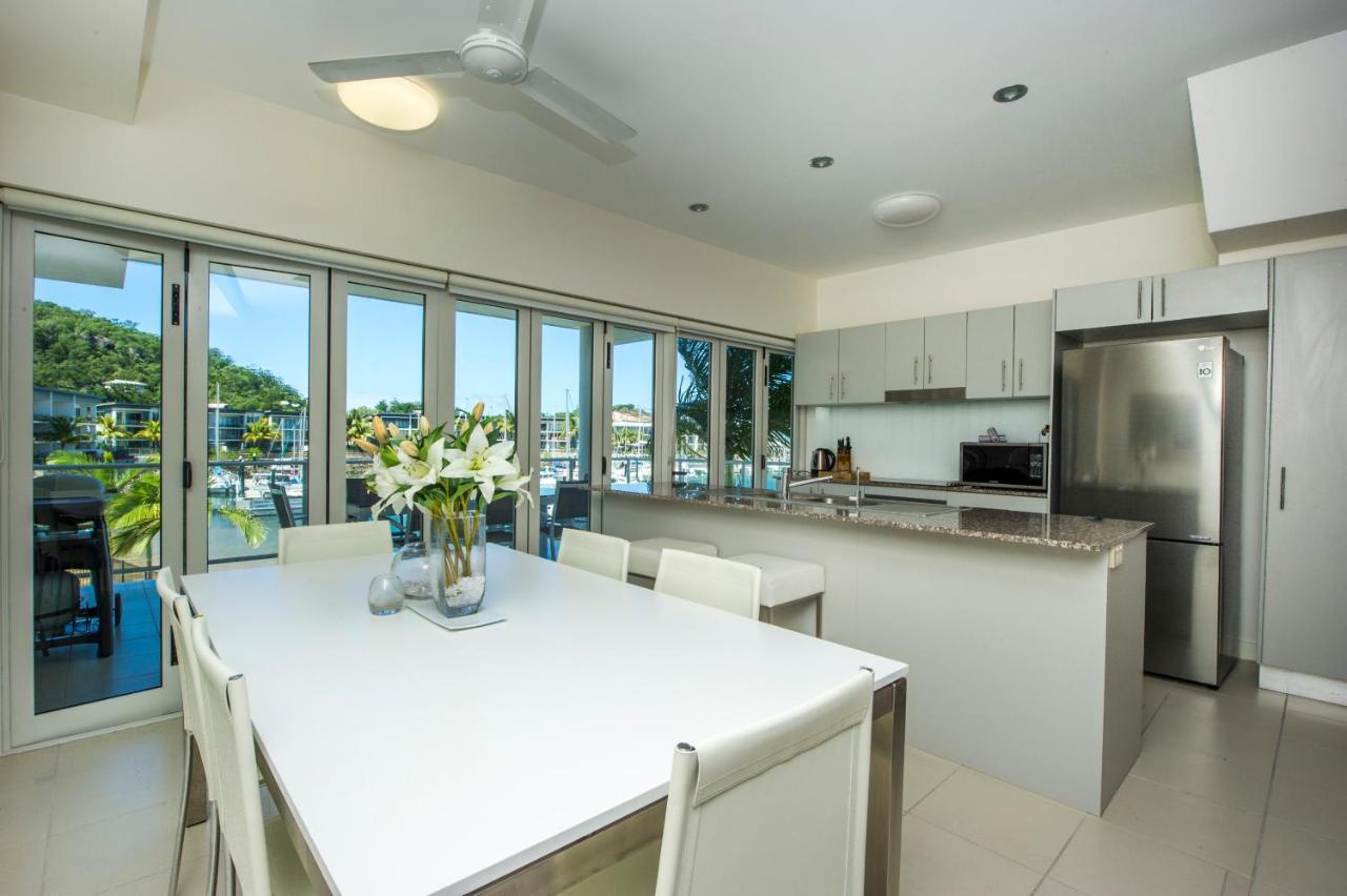 Beachside Magnetic Harbour Apartments Nelly Bay Exterior foto