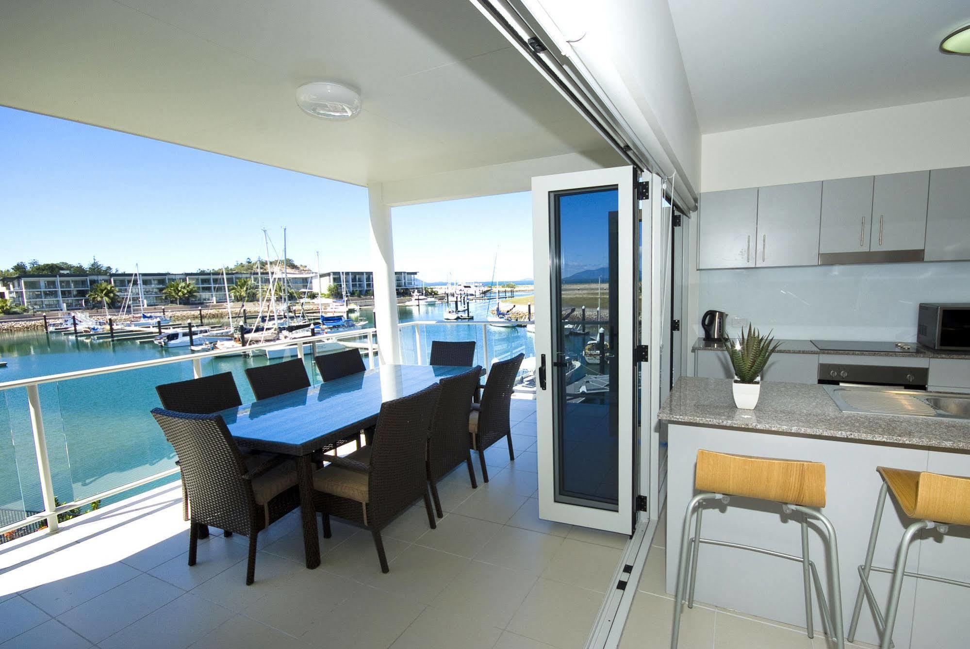 Beachside Magnetic Harbour Apartments Nelly Bay Exterior foto